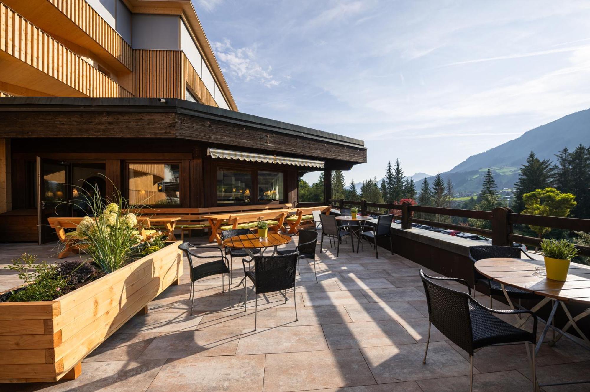 Auszeit - Hotel Erlebach Riezlern Exterior foto