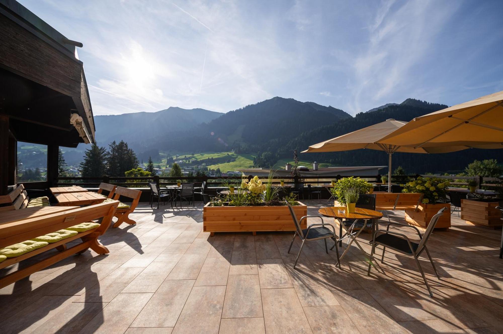 Auszeit - Hotel Erlebach Riezlern Exterior foto